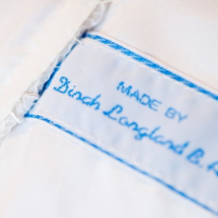 contact us contact us